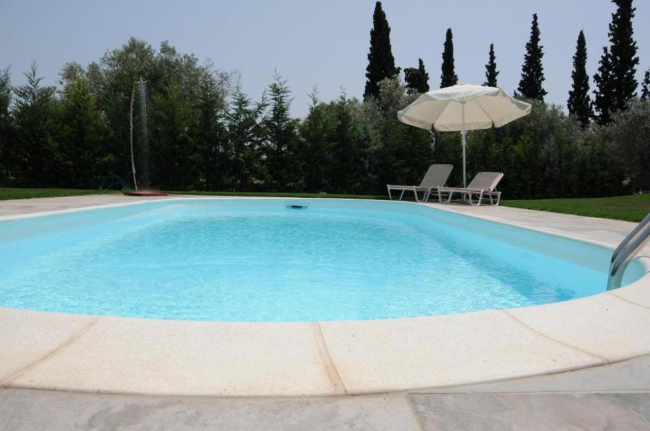 Luxurious 6 Bedroom Villa In A Great Location Chalkida Ngoại thất bức ảnh